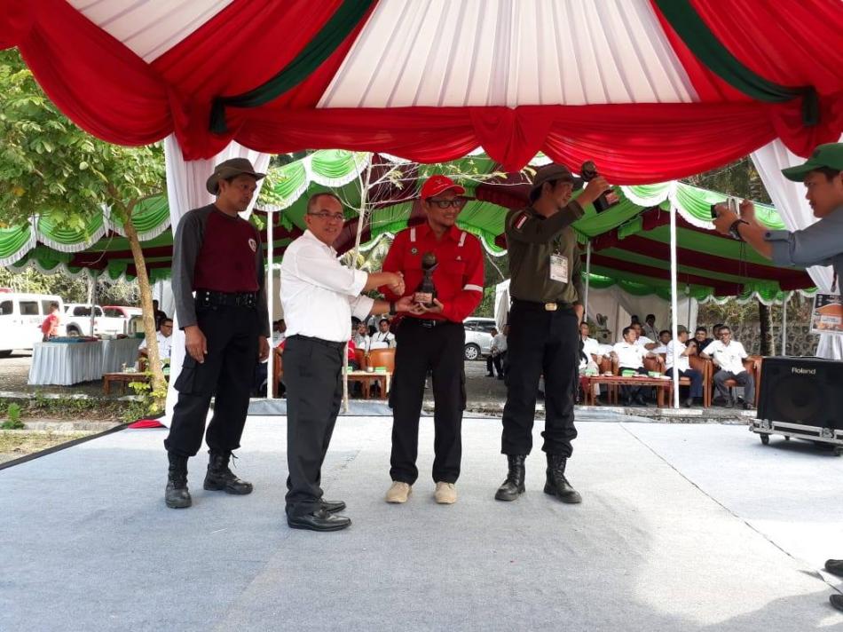https://dishutkaltim.com/public/admin/images/gambar_berita/1367593645_161288641695660_7390036272707796992_o.jpg