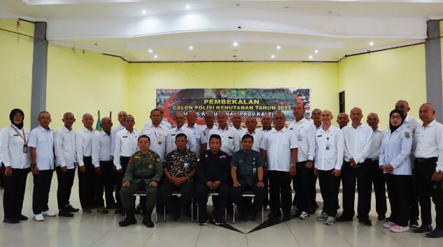 https://dishutkaltim.com/public/admin/images/gambar_berita/1696552291_polhut.JPG