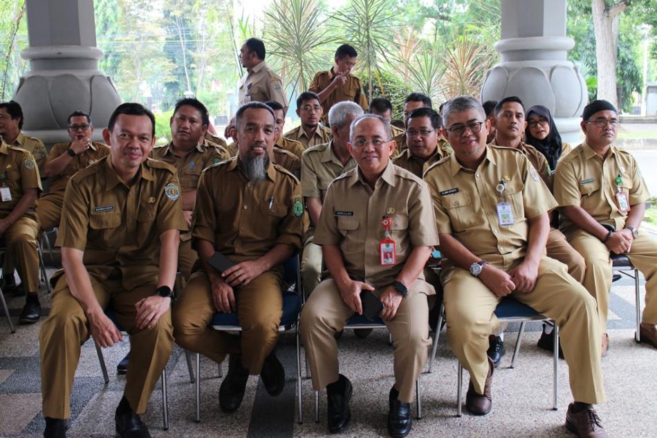 https://dishutkaltim.com/public/admin/images/gambar_berita/96IMG_6744.JPG