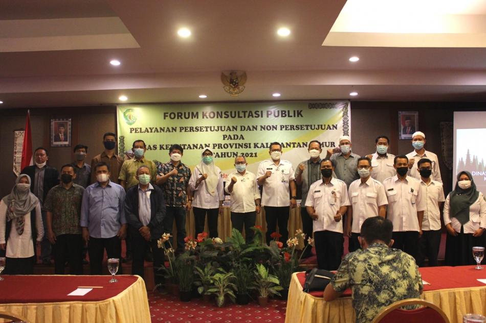 https://dishutkaltim.com/public/admin/images/gambar_berita/98IMG_8171.JPG